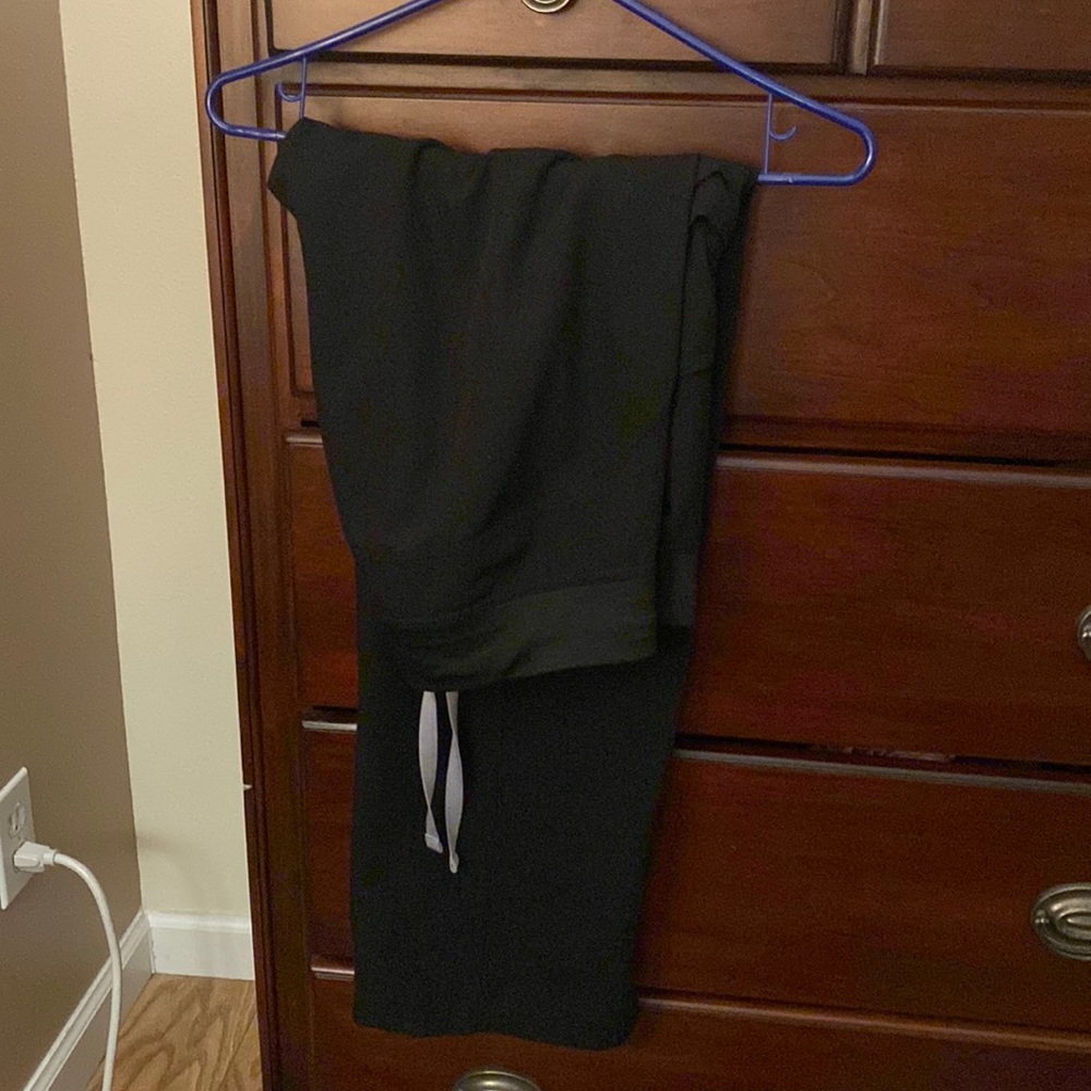 Figs Kade scrub pants